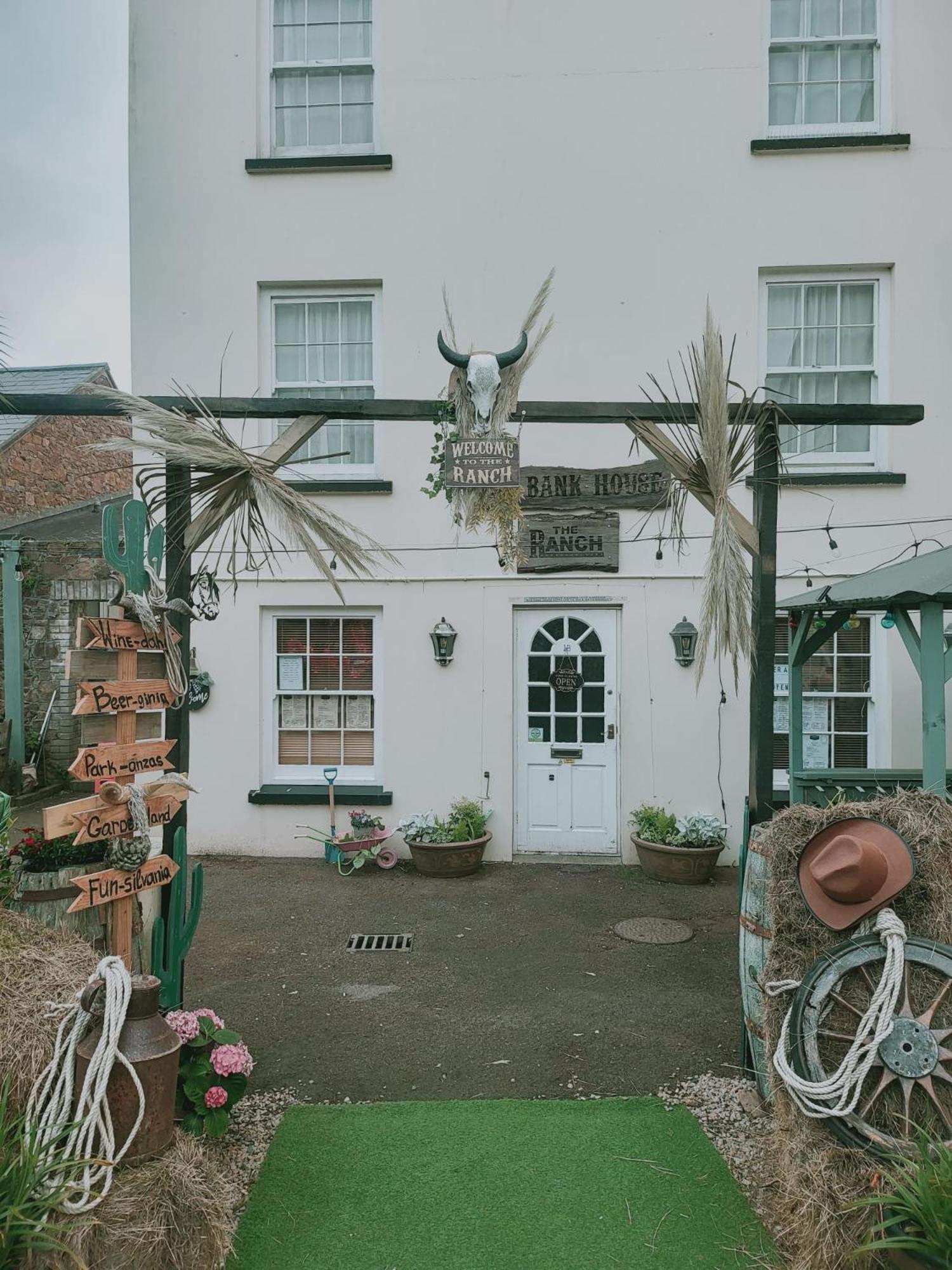 The Old Bank House Hotel Grouville Exteriör bild